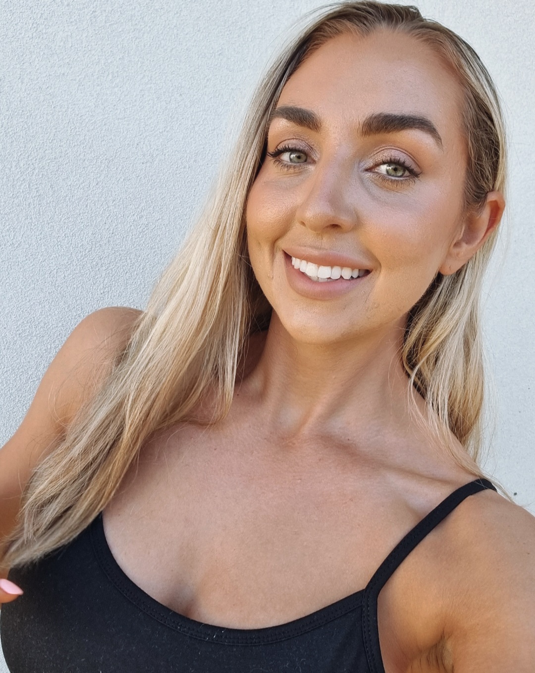 Ava